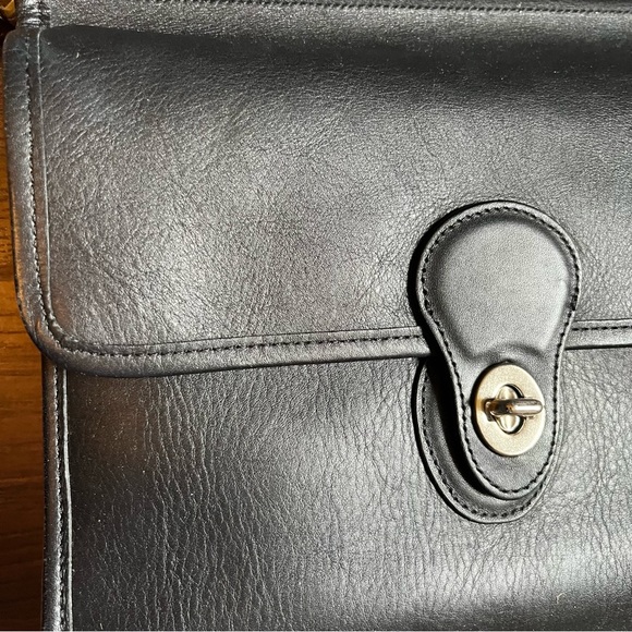Coach Black Leather Willis Bag - Picture 4 of 16